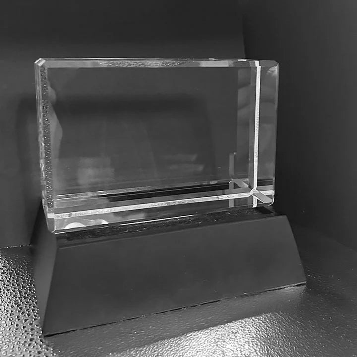 Rectangular Crystal for Landscape Photos